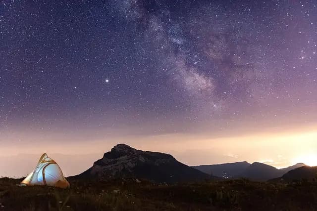Les astuces pour réussir votre camping sauvage en pleine nature