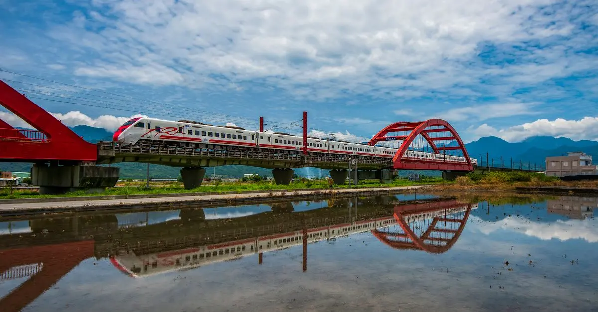 Voyager en train en Asie : guide des itinéraires
