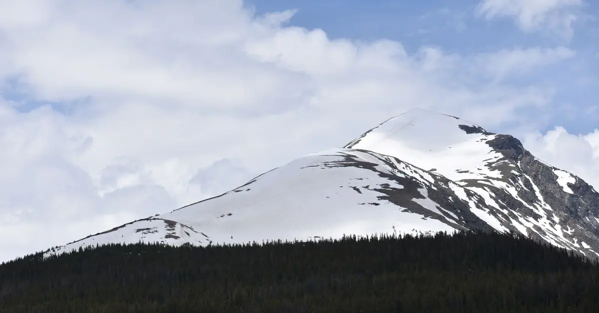 Quel matériel de camping choisir pour la montagne