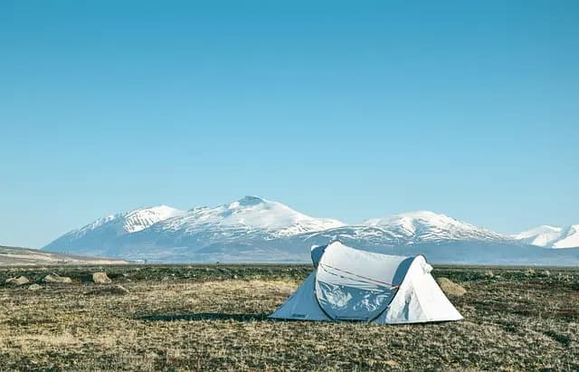 Guide pratique pour réussir votre camping sauvage en Belgique